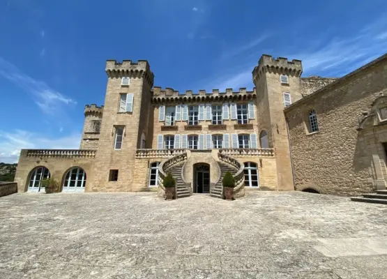 Château de la Barben à La Barben
