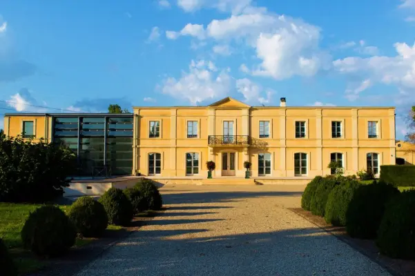 Château Bertinerie à Cubnezais
